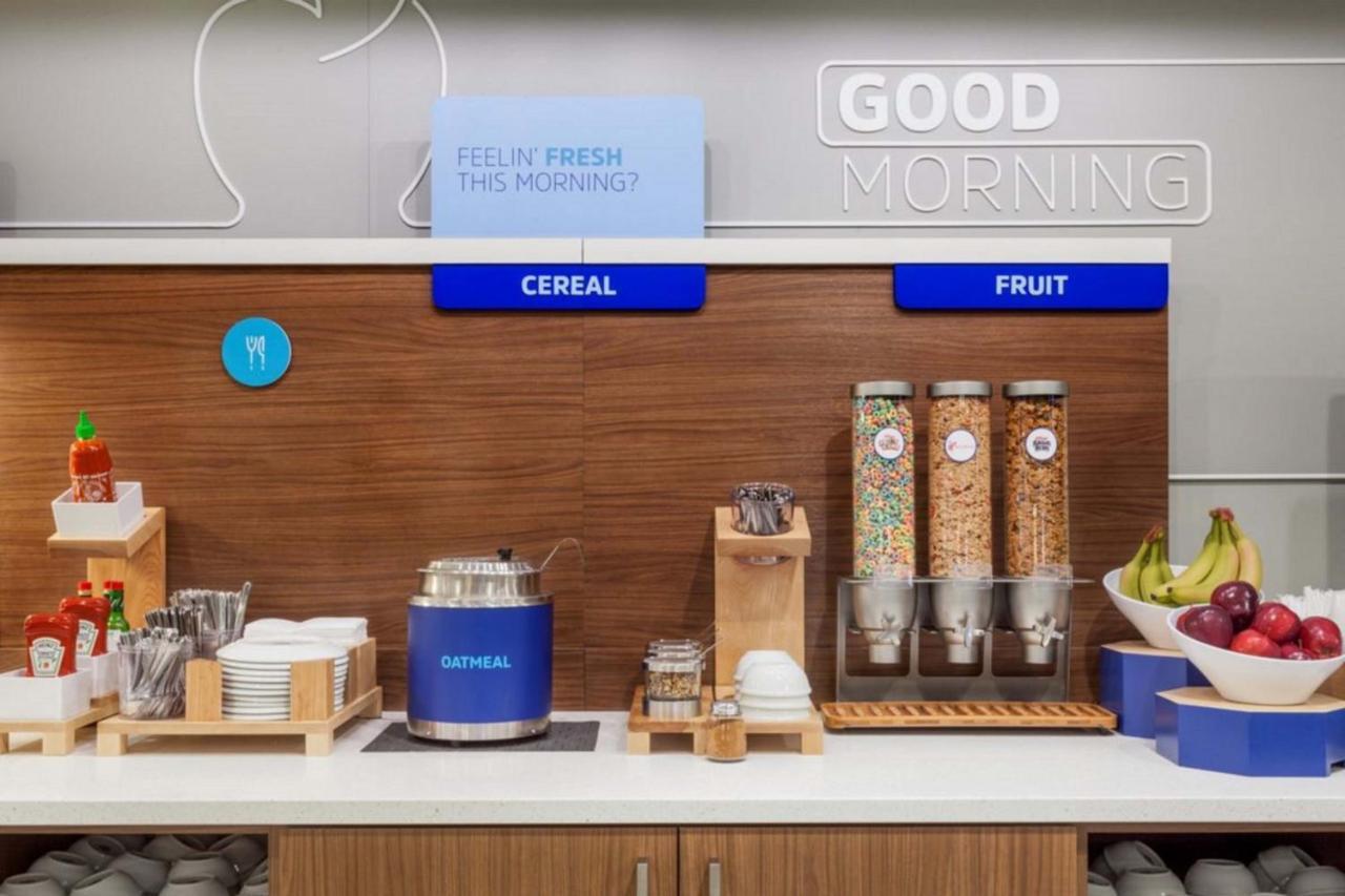 Holiday Inn Express Hotel & Suites Idaho Falls By Ihg Exteriör bild