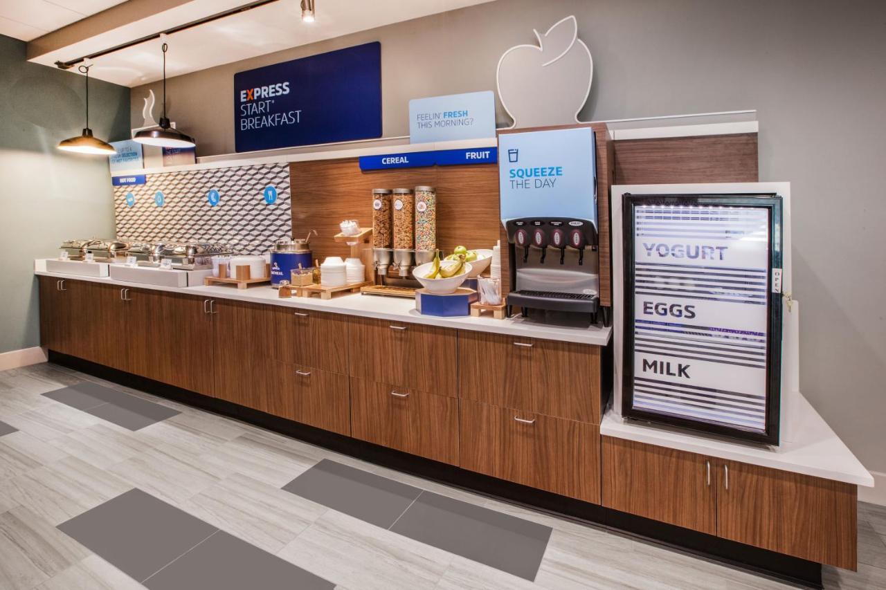Holiday Inn Express Hotel & Suites Idaho Falls By Ihg Exteriör bild