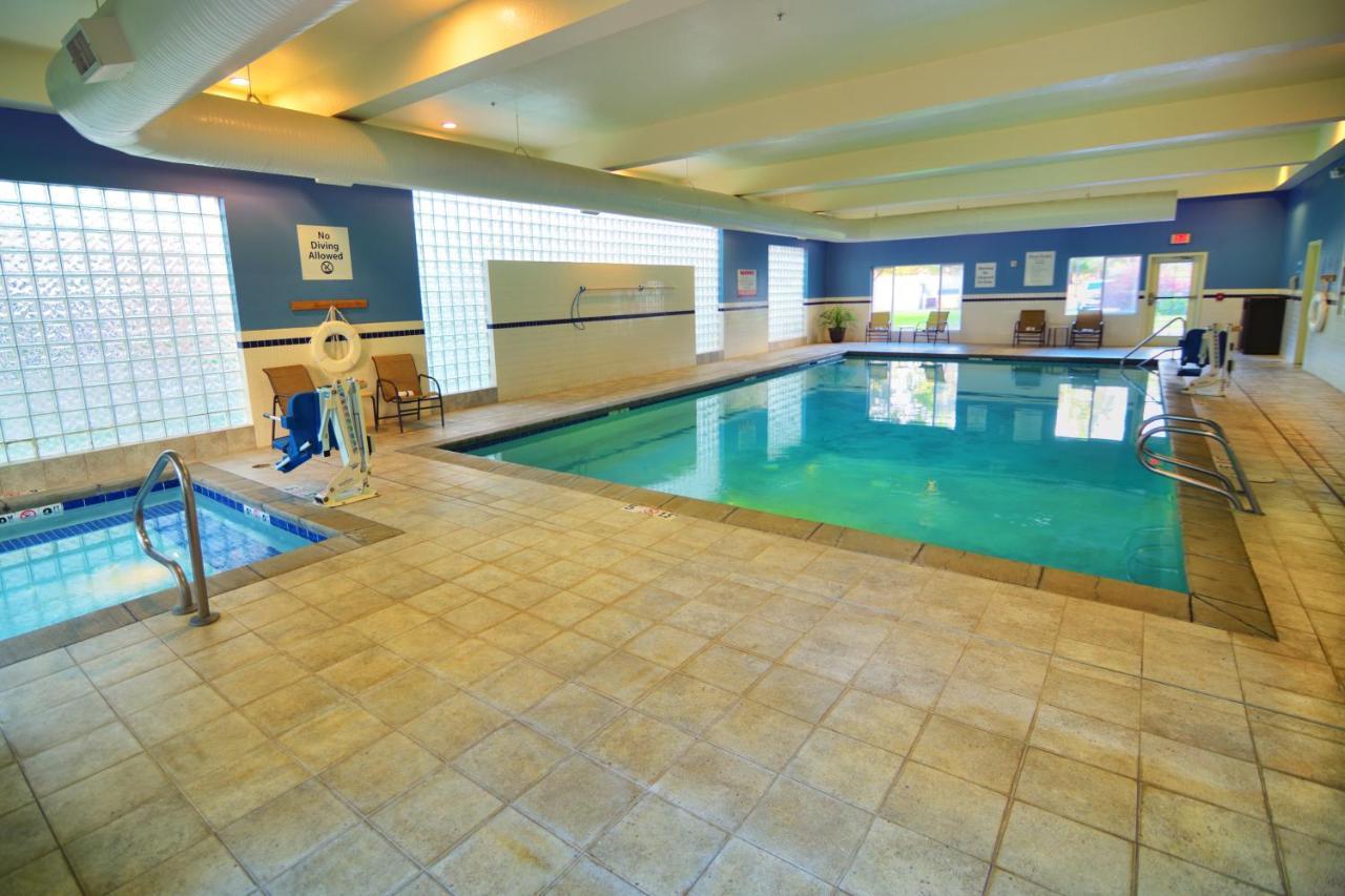 Holiday Inn Express Hotel & Suites Idaho Falls By Ihg Exteriör bild
